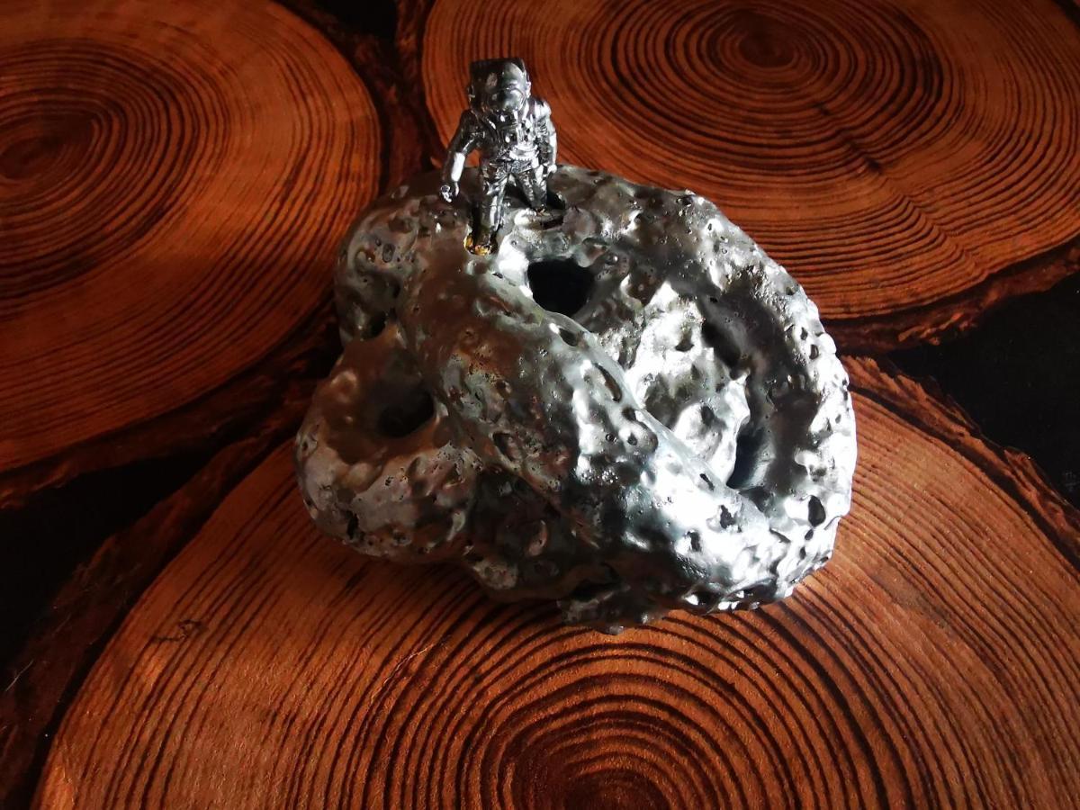 Ghostel 1st - Aventure Alternative - - Arts-factory-experience - For Artists, Makers And Open Minds - Attention, We Are Not A And Are Not Adapted For Everybody - Read Host Warnings Before Reservation - Www,providence,be Asbl Alloggio in famiglia