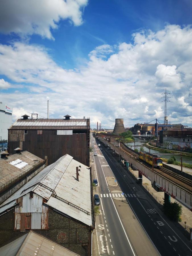 Alloggio in famiglia Ghostel 1st - Aventure Alternative - - Arts-factory-experience - For Artists, Makers And Open Minds - Attention, We Are Not A And Are Not Adapted For Everybody - Read Host Warnings Before Reservation - Www,providence,be Asbl